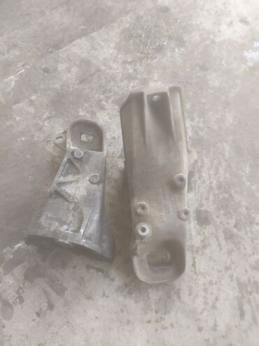 Другие автозапчасти: Ауди с4 2.3 — 5