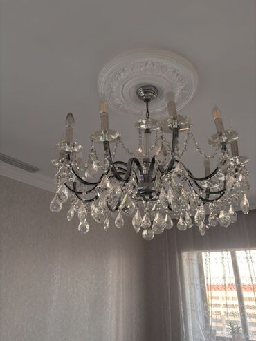 Süni güllər: Çılçıraq, 10 və daha çox lampa, Metal