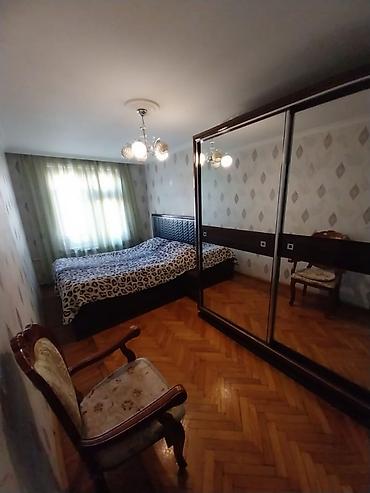ev menzil: Bakı, 3 otaqlı, Köhnə tikili, 75 kv. m — 6