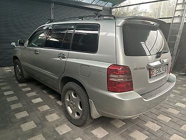 Ssangyong: Toyota Kluger: 2002 г., 3 л, Автомат, Бензин, Кроссовер — 3