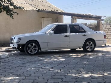 мотор для спринтер: Mercedes-Benz W124: 1990 г., 2 л, Механика, Газ, Седан