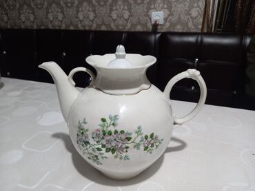 чайник чугунный: Большой чайник3л советских времен
