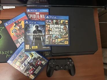 ps4 gamepad: Sony PlayStation 4 Slim oyun konsolu paketi. əla Vəziyətdədi Cızıqı — 1