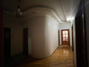 Uzunmüddətli kirayə mənzillər: Nərimanov rayonu,Nərimanov metrosuna yaxın,Elvetin binasında,2 — 3