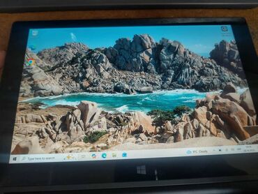 Tableti: Ispravan tablet win 10 sa dobrom baterijom EKRAN Primarni: IPS LCD — 1