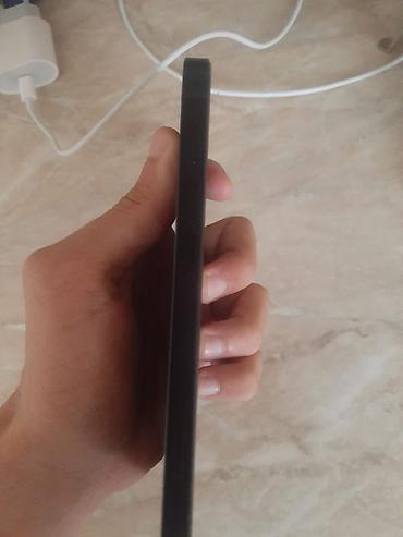 iphone 13 2 ci el: IPhone 13, 128 GB, Qara, Face ID — 5