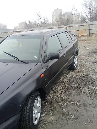Volkswagen: Volkswagen Vento: 1993 г., Седан — 7