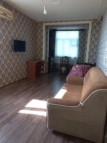 midada satilan evler: 1 otaqlı mənzil – şəhər mənzərəsi, işıqlı və səliqəli planlama - — 5