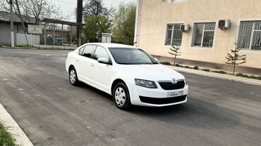 авто шкода: Skoda Octavia: 2013 г., 1.4 л, Механика, Бензин, Седан