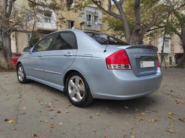 Kia: Kia Cerato: 2 l | 2006 il Sedan — 2