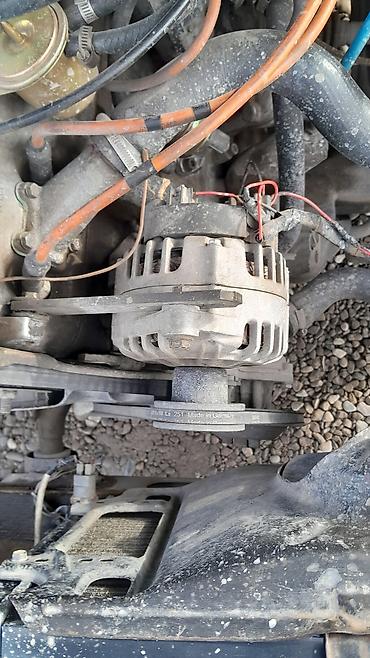 Volkswagen: Volkswagen Passat: 1982 г., 1.6 л, Механика, Бензин, Седан — 24