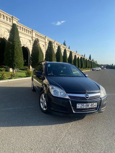 opei astra: Opel Astra: 1.9 l | 2007 il 200000 km Sedan