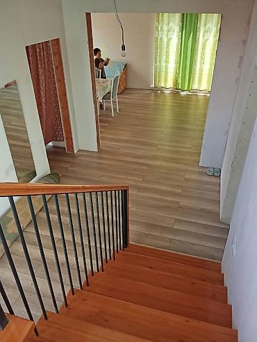 Үйлөр: 5 бөлмө, 180 м², 5 соток, Бишкек, Азамат автобазары Кыймылсыз мүлк агенттиги — 3
