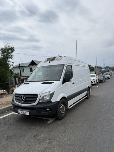куплю автомобиль мерседес спринтер грузовой фургон двухскатный: Жеңил жүк ташуучу унаа, Mercedes-Benz, Стандарт, 2 т, Колдонулган