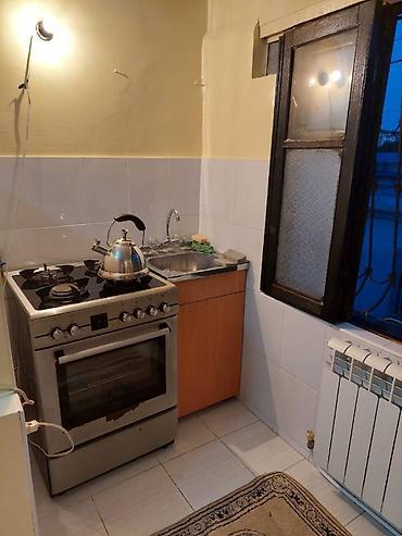ev: 80 kv. m, 3 otaqlı, Kanalizasiya, Kombi, Qaz — 7