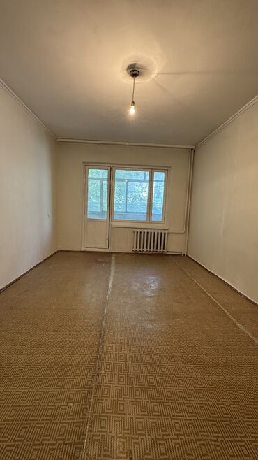 квартира на долгий срок восток 5: 1 комната, 35 м², 105 серия, 1 этаж, Старый ремонт