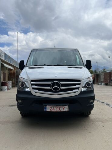меняю на дом: Грузовик, Mercedes-Benz, Стандарт, 3 т, Новый