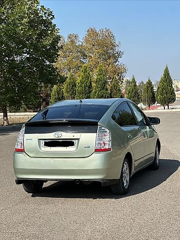 p4 disk: Toyota Prius (2-ci nəsil, liftback, hibrid) - Rəng: açıq — 4
