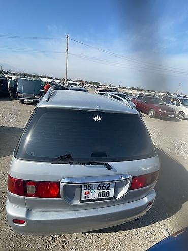 митсубиси спайс стар: Toyota Ipsum: 2000 г., 2 л, Автомат, Бензин, Минивэн — 6