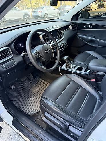 тайкан: Kia Sorento: 2019 г., 2 л, Автомат, Бензин, Кроссовер — 5