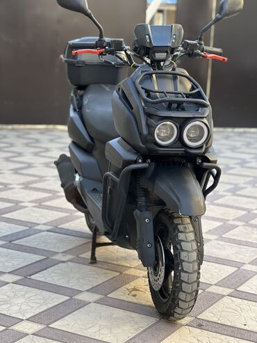 продажа квадроциклов в бишкеке: Макси скутер Tank, 150 куб. см, Бензин, Б/у