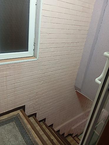 старый толчок квартиры: Район Джал Тыналиева/Ахунбаева Сдается 2ком квартира Этаж: 1/9 — 8