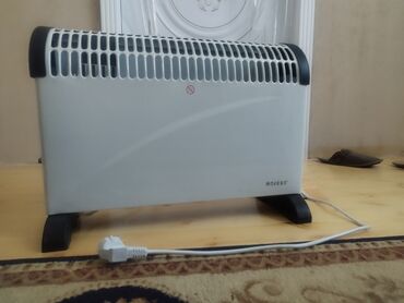 Elektrikli qızdırıcılar və radiatorlar: Salam Otaq isidici satılır, 75 manata almışam 3.5 in 3.5 ə otağı