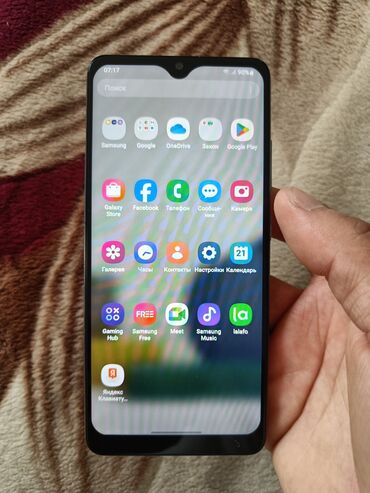 iphone xs max цена в бишкеке бу: Samsung Galaxy A32, Колдонулган, 4 ГБ, түсү - Көк, 2 SIM