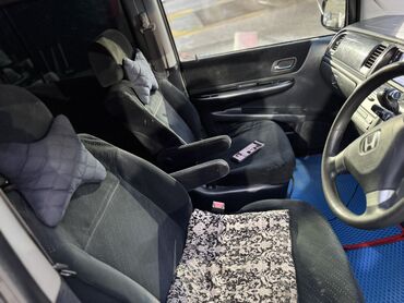 Honda: Honda Stepwgn: 2005 г., 2 л, Автомат, Бензин, Минивэн — 11