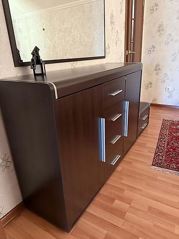 Продается спальный гарнитур. Состояние хорошее. Имеется 1 большая at lalafo.kg Продается спальный гарнитур. Состояние хорошее. Имеется 1 большая