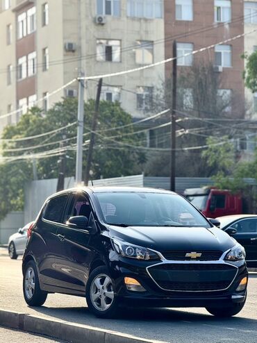 ипатека машина: Chevrolet Spark: 2018 г., 1 л, Автомат, Бензин, Хэтчбэк