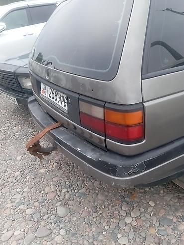 багаж на крышу: Volkswagen Passat Variant: 1990 г., Универсал — 7