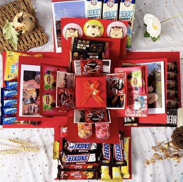 купить ящики: Подарочная взрыв‑коробка со сладостями и напитками - Яркая красная