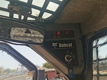 mini yer sumlayan: Bobcat S175.
İş saatı -2843.5 — 2