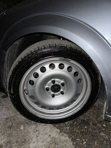 Disk təkərlər: 205 45 16 opel Atra h ideal vezyetde gekelerni 1 ay deyil qoyduqum