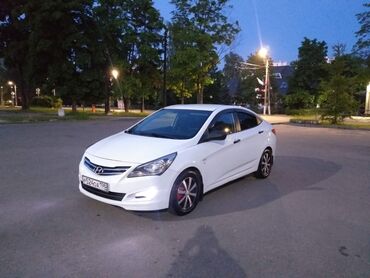 Hyundai: Hyundai Solaris: 2015 г., 1.6 л, Автомат, Бензин, Седан