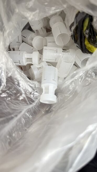 охрана с проживанием: Продаю охотничьи пыжи 12 калибра. Пыж - контейнер пластиковый