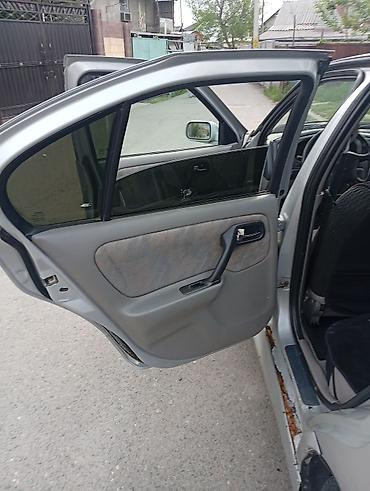 Nissan: Nissan Primera: 2000 г., 1.8 л, Механика, Бензин, Лифтбек — 20