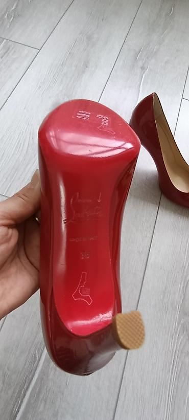 хай хилс: Босоножки ZARA и лодочки Christian Louboutin — два пары обуви. 1) — 6