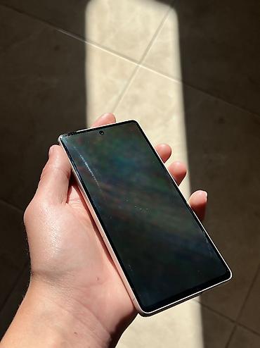 Google: Google Pixel 7, Б/у, 128 ГБ, цвет - Белый — 2