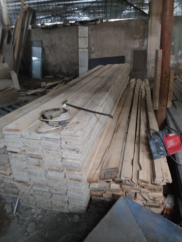 Reykalar, taxtalar: Ikinci əl tikinti materialları satışı və sökülüb alınması — 2