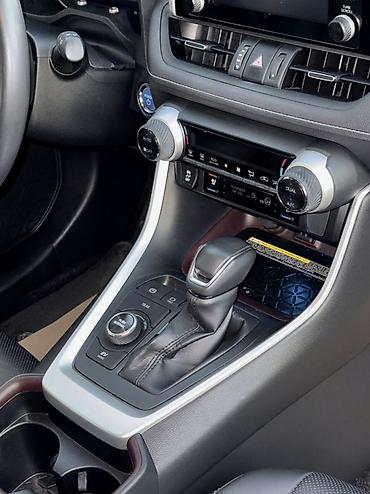 Toyota: Toyota RAV4: 2019 г., 2.5 л, Автомат, Гибрид, Кроссовер — 12