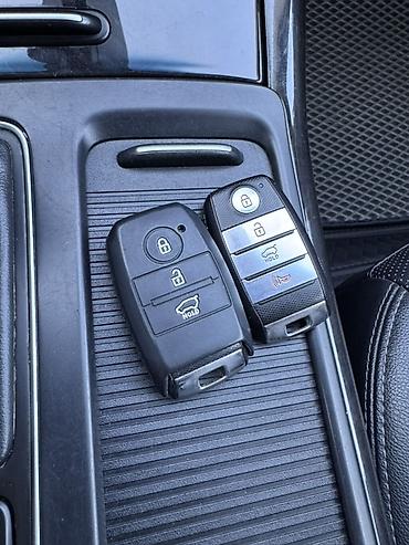 Kia: Kia Sorento: 2016 г., 2 л, Автомат, Дизель, Кроссовер — 12