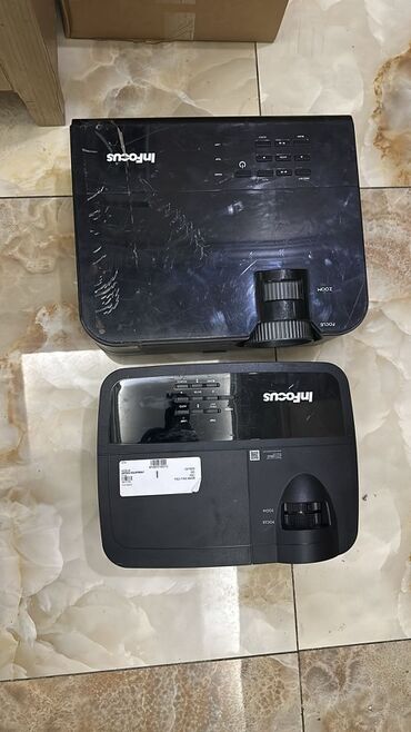 Proyektorlar: İşlənmiş Proyektor Epson, Pulsuz çatdırılma, Rayonlara çatdırılma, Ünvandan götürmə — 2