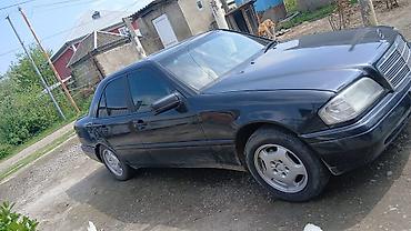 accent 1995: Mercedes-Benz C 180: 1.8 l | 1995 il Sedan — 3
