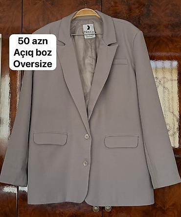 Niccy qadın blazer - Rəng: Açıq boz - Kəsim: Oversize - Dizayn: 2 lalafo.az -da Niccy qadın blazer - Rəng: Açıq boz - Kəsim: Oversize - Dizayn: 2