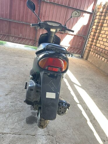 спортивный мотоцикл купить бу: Скутер түрү Honda, 50 куб. см, Бензин