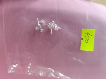 Setovi nakita: Srebrni set nakita – prsten i minđuše - Materijal: srebro (boja — 5