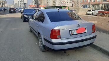 Volkswagen: Volkswagen Passat: 1998 г., 1.8 л, Механика, Бензин, Седан