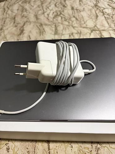 macbook pro m3: MacBook Pro 13-inch, 2020, Four Thunderbolt 3 ports. 16 ram, 1 tb — 5